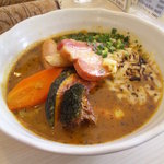 Supukarepurasuwan - 厚切りベーコンとガーリックフランクのスープカレー