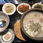 韓国料理　新村 - 