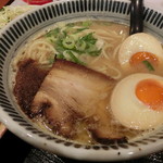 同源 - 魚介豚骨ラーメン+炒飯。970円