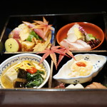 北新地 湯木 - 松花堂