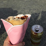 クレープ Smile - 大きさの比較だが大きく見えない⁈