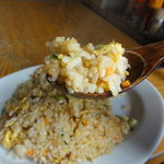 もんごい亭 - ほどほどの濃い味付けで、香りも立ってます！