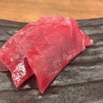 はねあげ - 本まぐろ赤身刺し