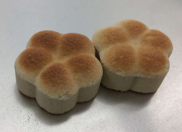 宮田製菓 - 羽後牛島（和菓子）の写真