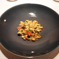 フィオッキ - 岡山の山羊のチーズのニョケッティ、野菜のインティンゴロとタイムバター
