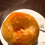 飛騨牛グリルばくろ - パイを崩して…