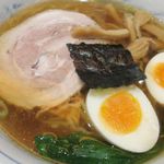 むつ新 - 玉子麺（醤油ラーメンに味玉子のせ）