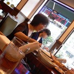 デヴィ コーナー - 店内01