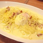 PASTA ・STYLE - 沖縄ベーコンと半熟卵のカルボナーラ