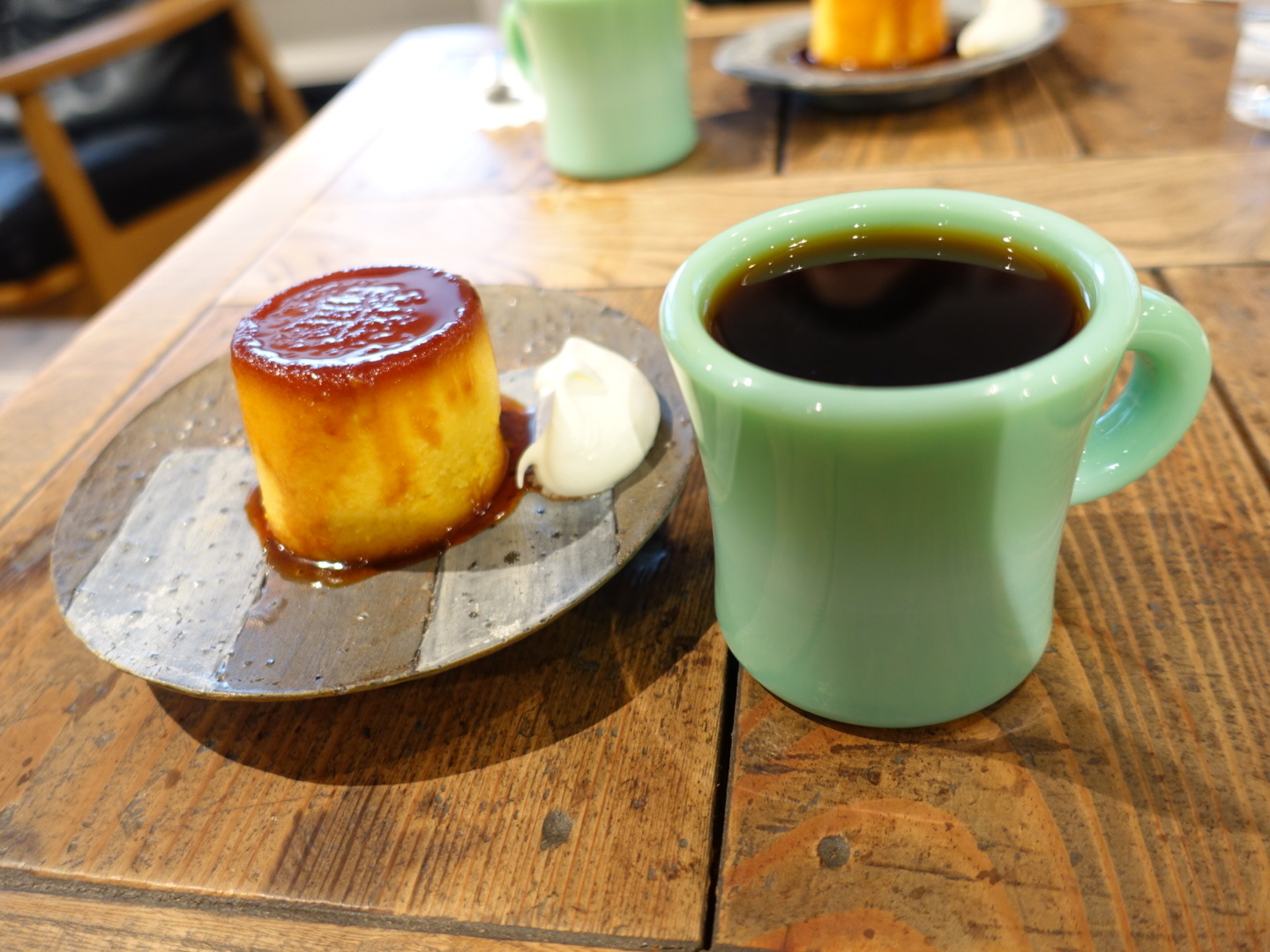 ニーニーサンカフェ name=