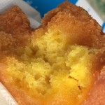 ひめゆり観光センター でいご - サーターアンダギー(*´ω`*)黄色く生地も誠実な作り