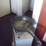 フライドチキン - 油で鶏を煮てる？