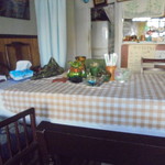 フライドチキン - 個性的な店内