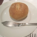 ル・ヴァンキャトル - パン