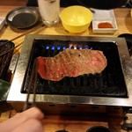 ホルモン焼肉 肉の大山 - 