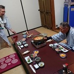 民宿 鈴せい - さあさあそろそろ美味しい料理をいただきましょうねぇ～(*^▽^)/★*☆♪