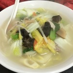 華祥園 - 野菜たっぷりのタン麺