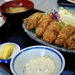 お食事処 淀ヤ - 牡蠣フライ定食950円