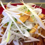 帯広ぶた丼 - ネギ アップ