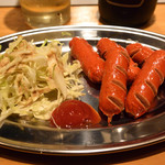 大衆酒場ナツメロ - 赤ウィンナー