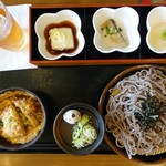 Sato - 蕎麦御膳　選べる小盛り丼