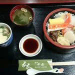 Senju - ちらし寿司定食