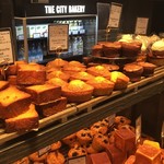 THE CITY BAKERY - 店内