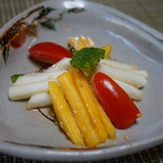 かたつむり - 太秋柿とカブのサラダ