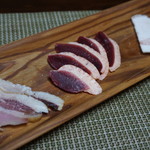 かたつむり - ジビエの刺身