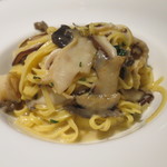 リストランテ サクラ - 手打ちパスタ：タヤリン　鮑と椎茸