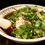 スパイス・ラー麺 卍力 - ＜2017年11月再訪・23回目＞スパイスラーメン・もやし・パクチー・1,030円（もやし入れ忘れ・後程別皿提供有り）