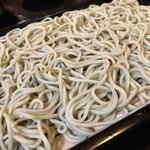 かんだやぶそば - 青みがかった蕎麦