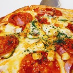 DIAMOND PIZZA & COFFEE - オリジナルミックス クラフトＳ 15品目のよくばりサラダ アイスコーヒー あまおうアイス ランチ1000円