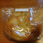 パン焼きびと　西村昭美 - ポテトフォカッチャ　194円