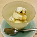 GENSUI - 小豆のパートフィロ包み ほうじ茶のジェラート添え