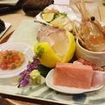 GENSUI - 生牡蠣 中トロ 金目鯛 縞鯵