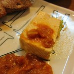 酒蔵 力 - 辛味噌を豆腐につけて