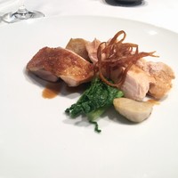 ル　ピニョン - お肉: 熊野地鶏のロースト