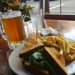 Bongo Ben's Island Cafe - 