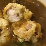 鳥天は食べやすく、カットしてくれてます