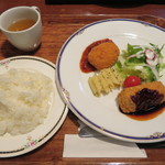 高坂サービスエリア（下り線）レストラン - 有名店監修のコロッケコラボ定食