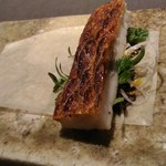 茶禅華 - 脆皮魚捲（？の北京ダック風）