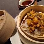 茶禅華 - 鴛鴦蒸蟹（オスメス蒸し上海蟹）