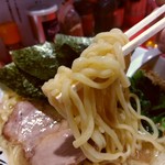 つばさ家 - 【2017.11.26(日)】らーめん(大盛・320g)670円の麺