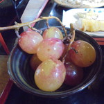 サービスのブドウ（甘い）