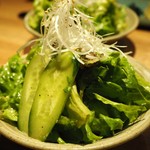 焼肉 うしみつ一門 - うしみつサラダ