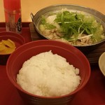ジョイフル - 海老入り餅餃子と豚肉の塩鍋定食（ライス大盛）