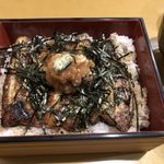 白焼重（3300円）