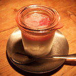 カフェ マメヒコ - 焼き林檎アイスクリーム(650円)