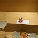 銀座とりや幸 - 手羽先は、皮がカリカリ～♪ 好き！